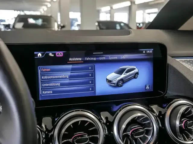 Mercedes-Benz EQA 350
