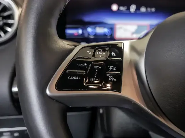 Mercedes-Benz EQA 350