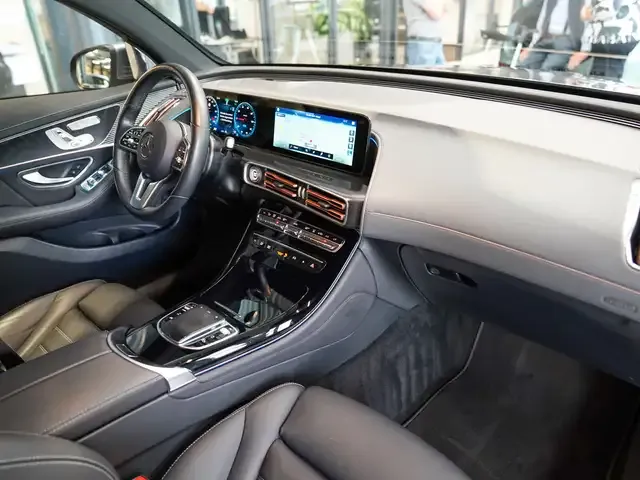 Mercedes-Benz EQC 400