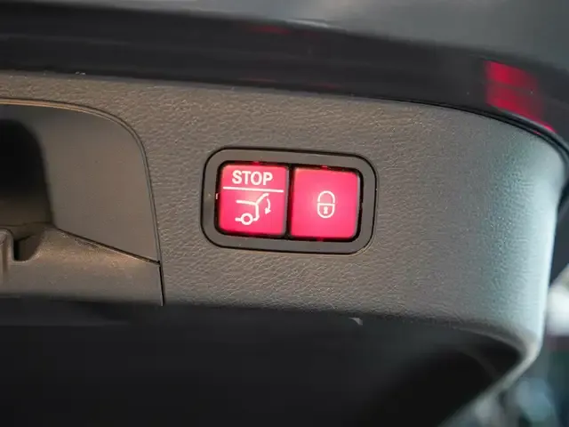 Mercedes-Benz EQC 400