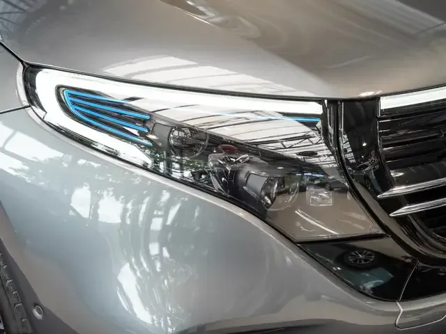 Mercedes-Benz EQC 400