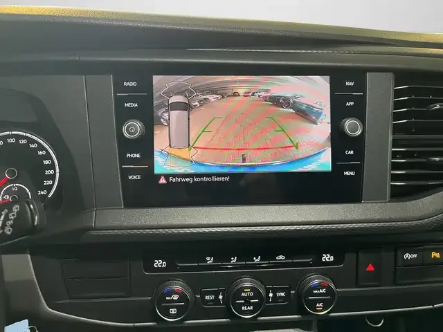 Volkswagen T6.1 Caravelle