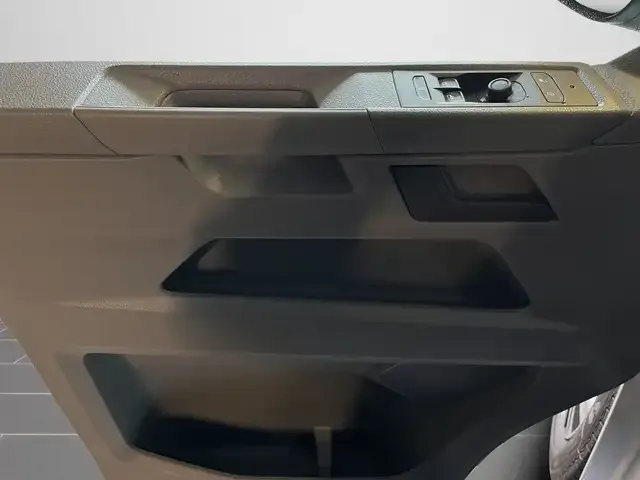 Volkswagen T6.1 Caravelle