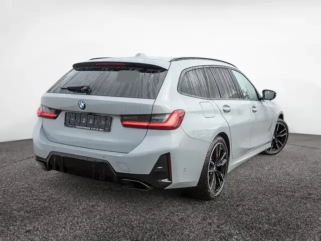 BMW 340