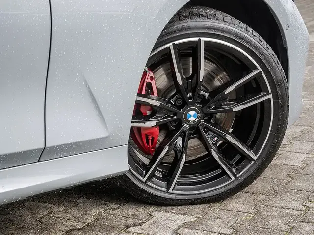 BMW 340