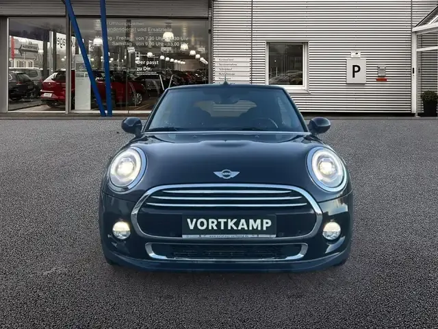 MINI Cooper Cabrio