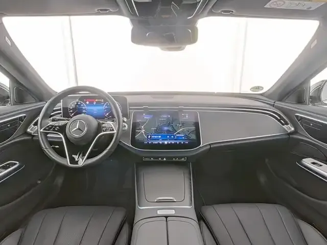 Mercedes-Benz E 200