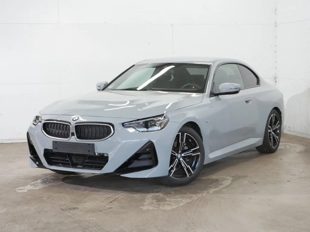 BMW 218