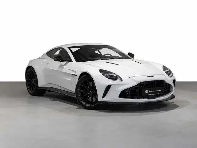 Aston Martin V8