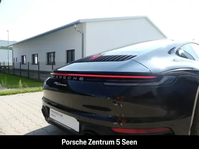 Porsche 992