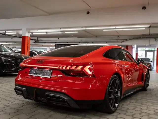Audi RS e-tron GT