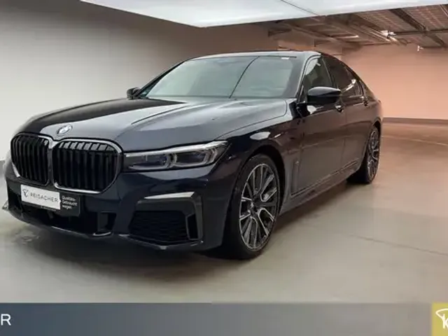BMW 745