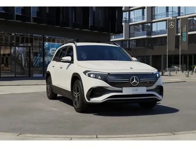 Mercedes-Benz EQB 250