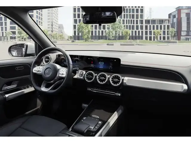 Mercedes-Benz EQB 250