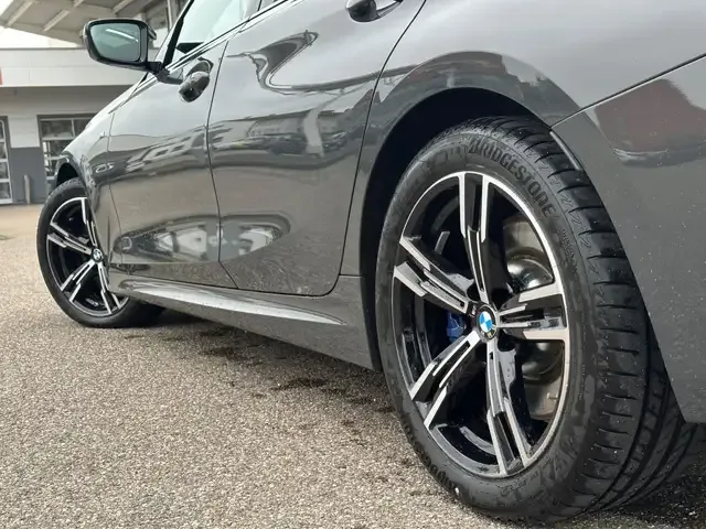 BMW 340