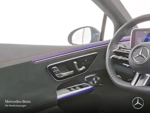 Mercedes-Benz EQE 300