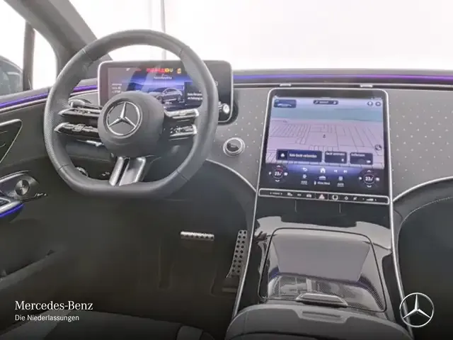 Mercedes-Benz EQE 300