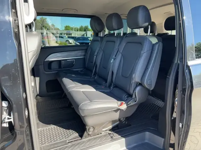 Mercedes-Benz V 250