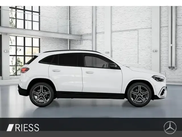 Mercedes-Benz GLA 200