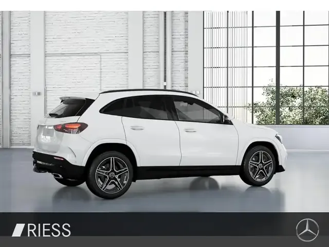 Mercedes-Benz GLA 200
