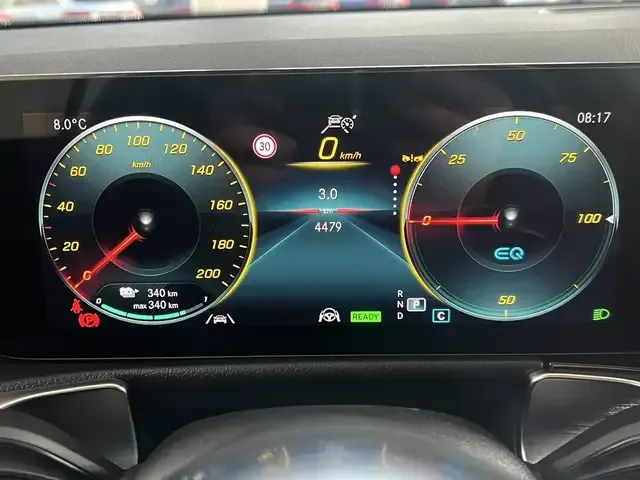 Mercedes-Benz EQB 350