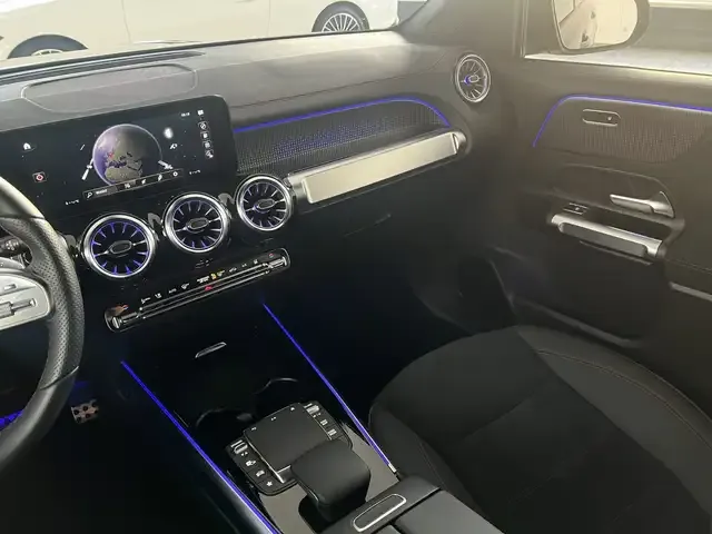 Mercedes-Benz EQB 350