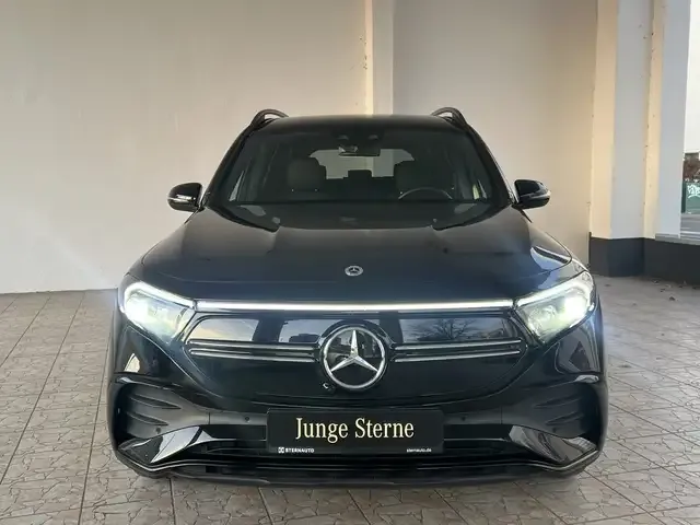 Mercedes-Benz EQB 350