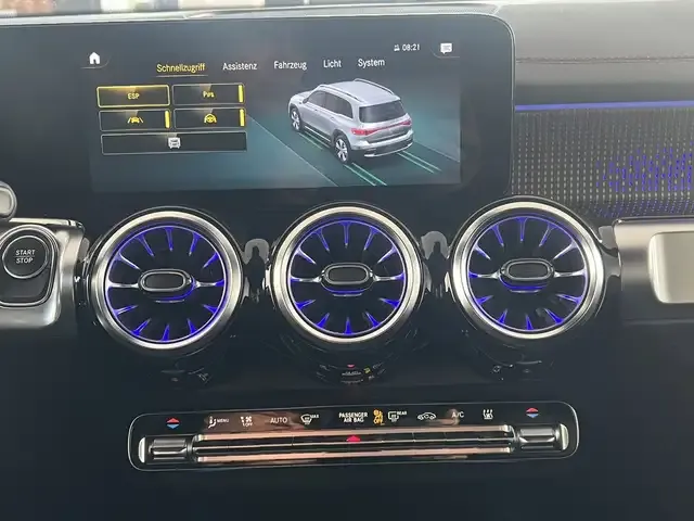 Mercedes-Benz EQB 350