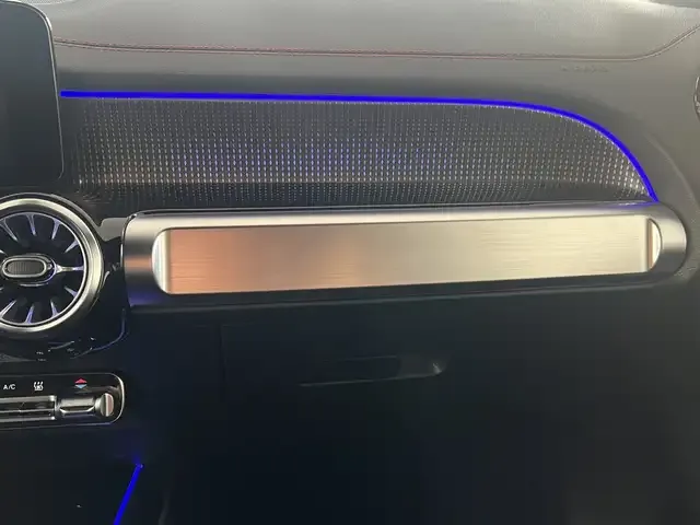 Mercedes-Benz EQB 350