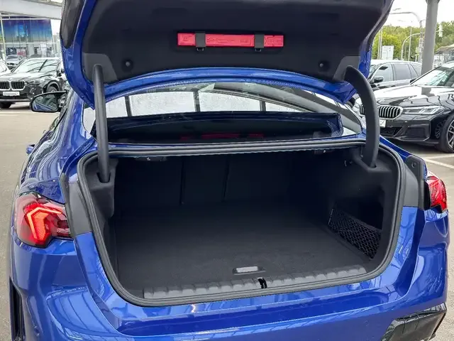 BMW 235