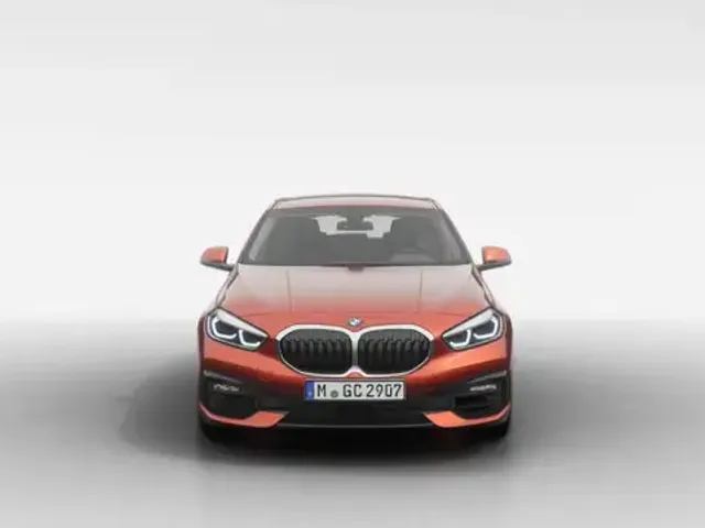 BMW 120