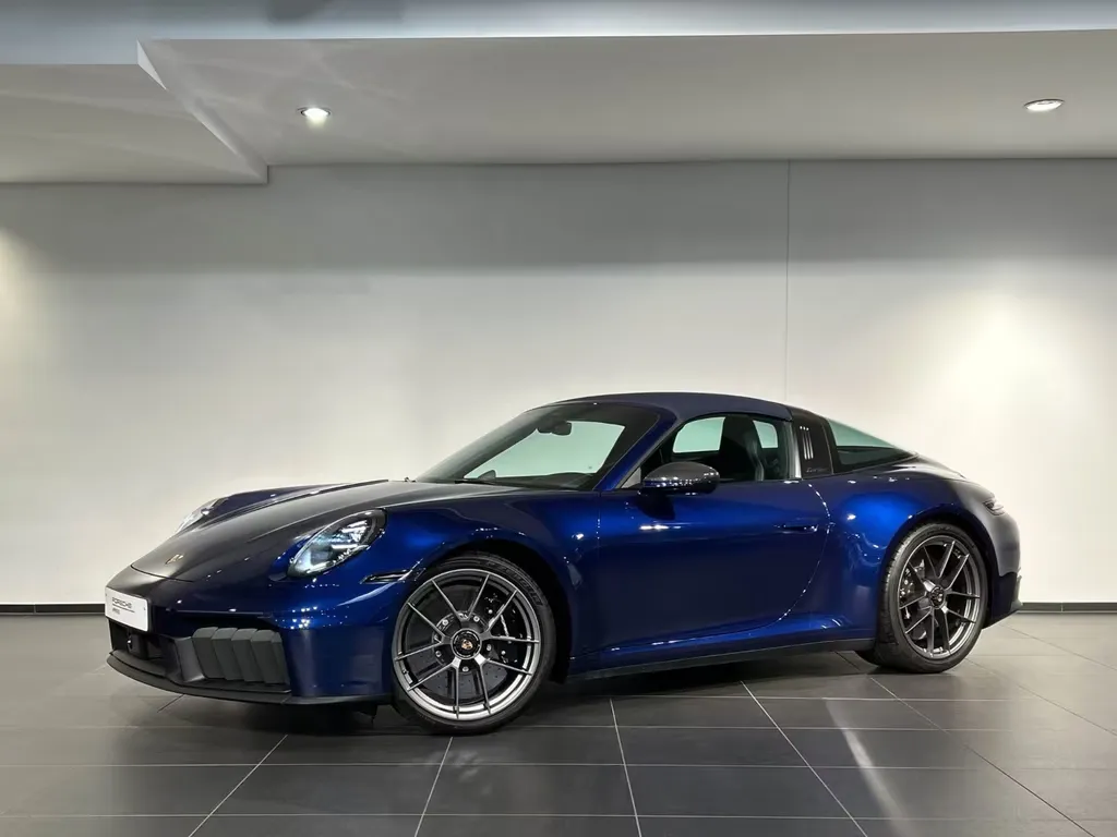 Porsche 992