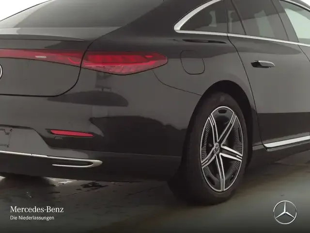 Mercedes-Benz EQS