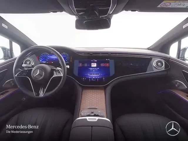 Mercedes-Benz EQS