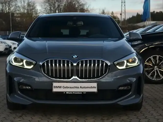 BMW 120