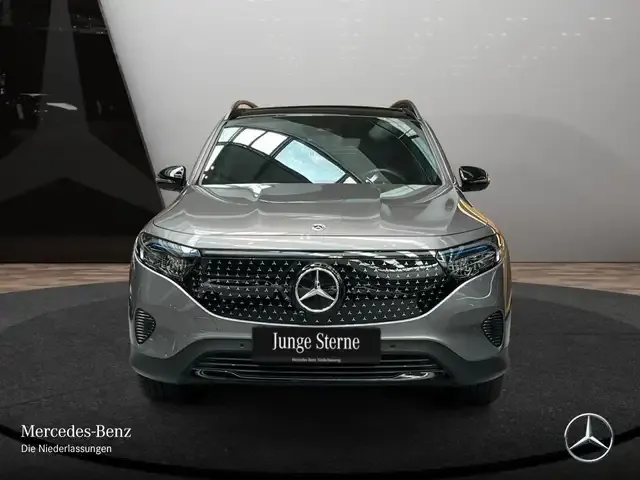 Mercedes-Benz EQB 300