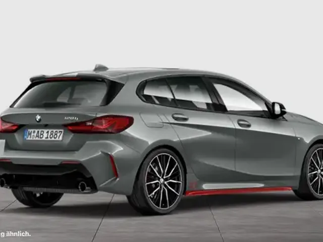 BMW 128