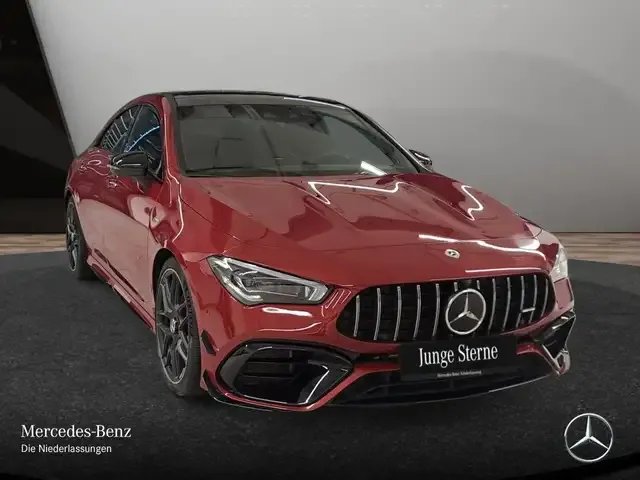 Mercedes-Benz CLA 45 AMG