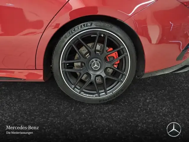 Mercedes-Benz CLA 45 AMG