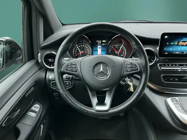 Mercedes-Benz EQV 300