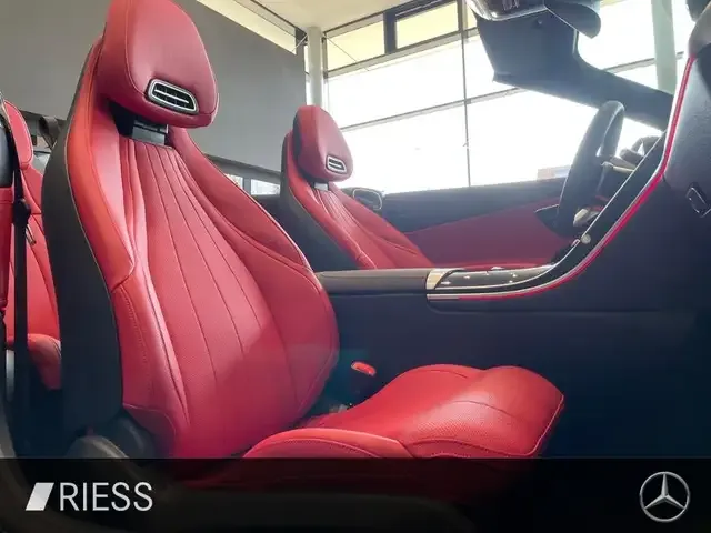 Mercedes-Benz CLE 200