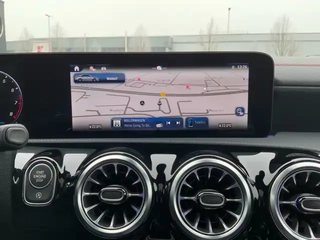 Mercedes-Benz CLA 35 AMG