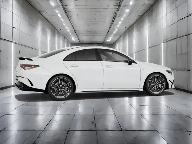 Mercedes-Benz CLA 35 AMG