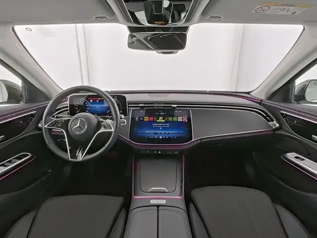 Mercedes-Benz E 220