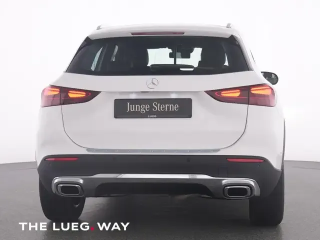 Mercedes-Benz GLA 180