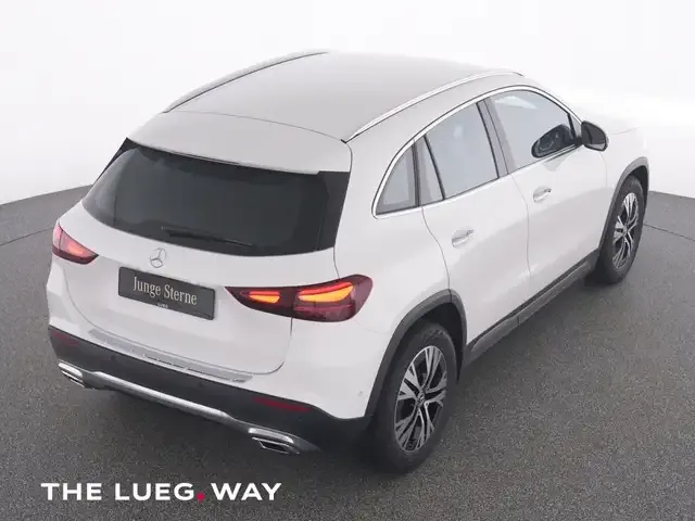 Mercedes-Benz GLA 180