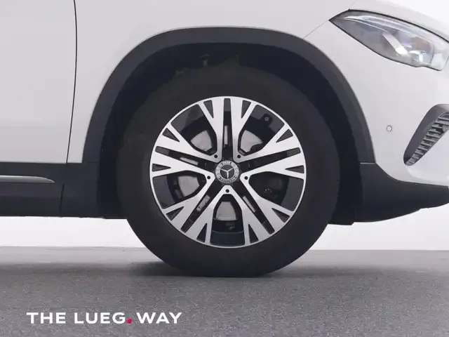 Mercedes-Benz GLA 180
