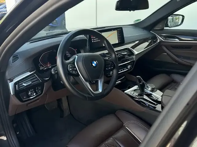 BMW 540