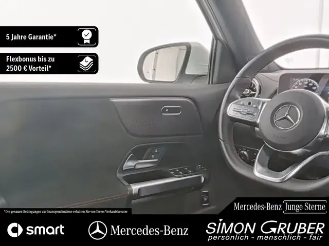 Mercedes-Benz EQB 250
