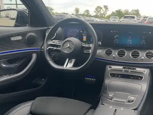 Mercedes-Benz E 200